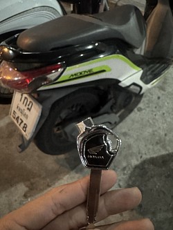 Honda move